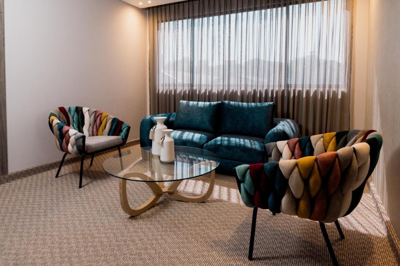Amari Living Suites Баранкила Екстериор снимка