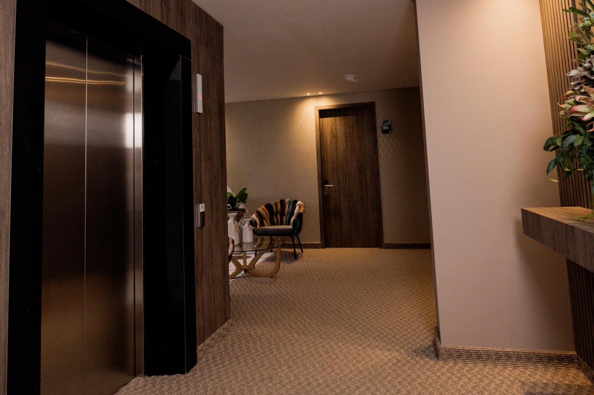 Amari Living Suites Баранкила Екстериор снимка