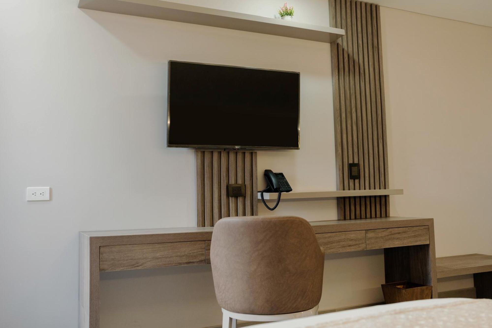 Amari Living Suites Баранкила Екстериор снимка